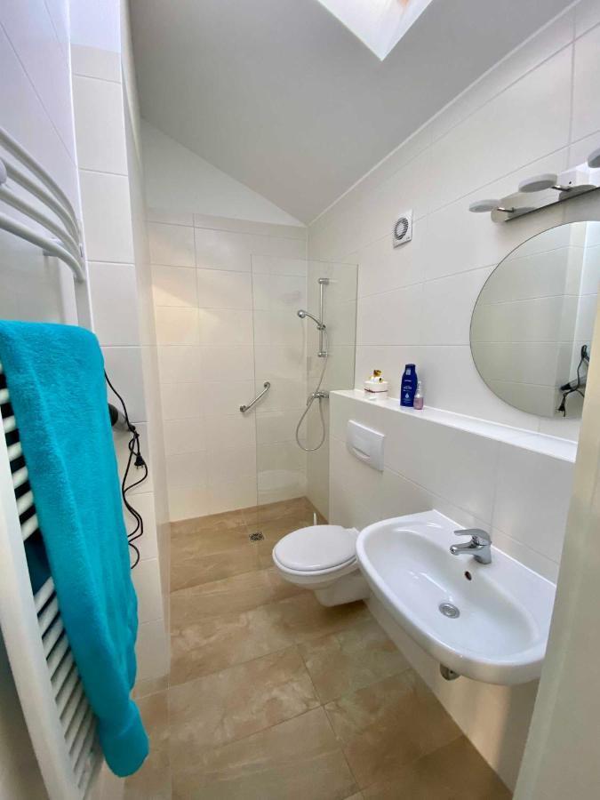 Deb 043 Ferienwohnungen Im Ostseebad Goehren Landhaus المظهر الخارجي الصورة
